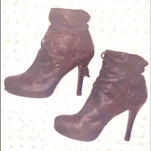 BCBG Black Booties w Tassel